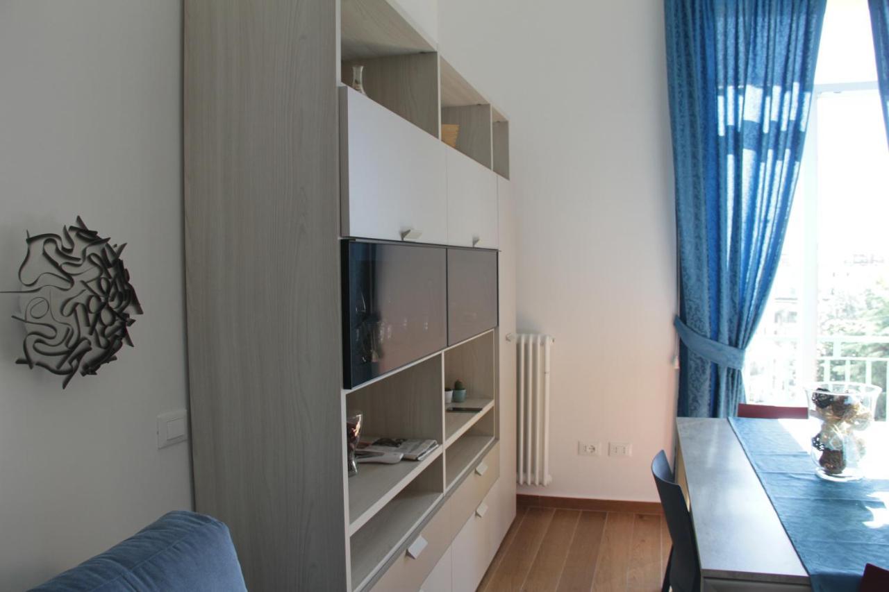 Italia Apartment Ortobotanic Garden Napoli Bagian luar foto